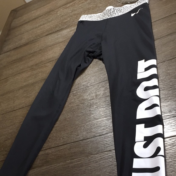 Nike Pants - Nike dri-fit leggings
